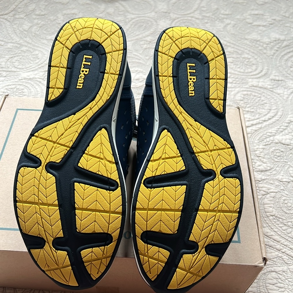 Men’s New L.L. Bean Comfort Fit Walkers - Picture 7 of 10